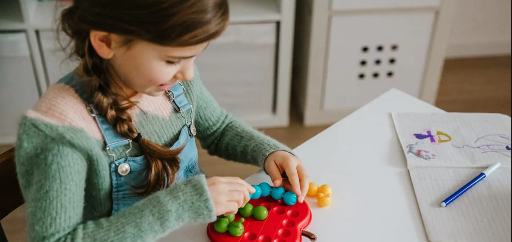 We Got Experts To Review The 20 Best STEM Toys For Kids (2022)