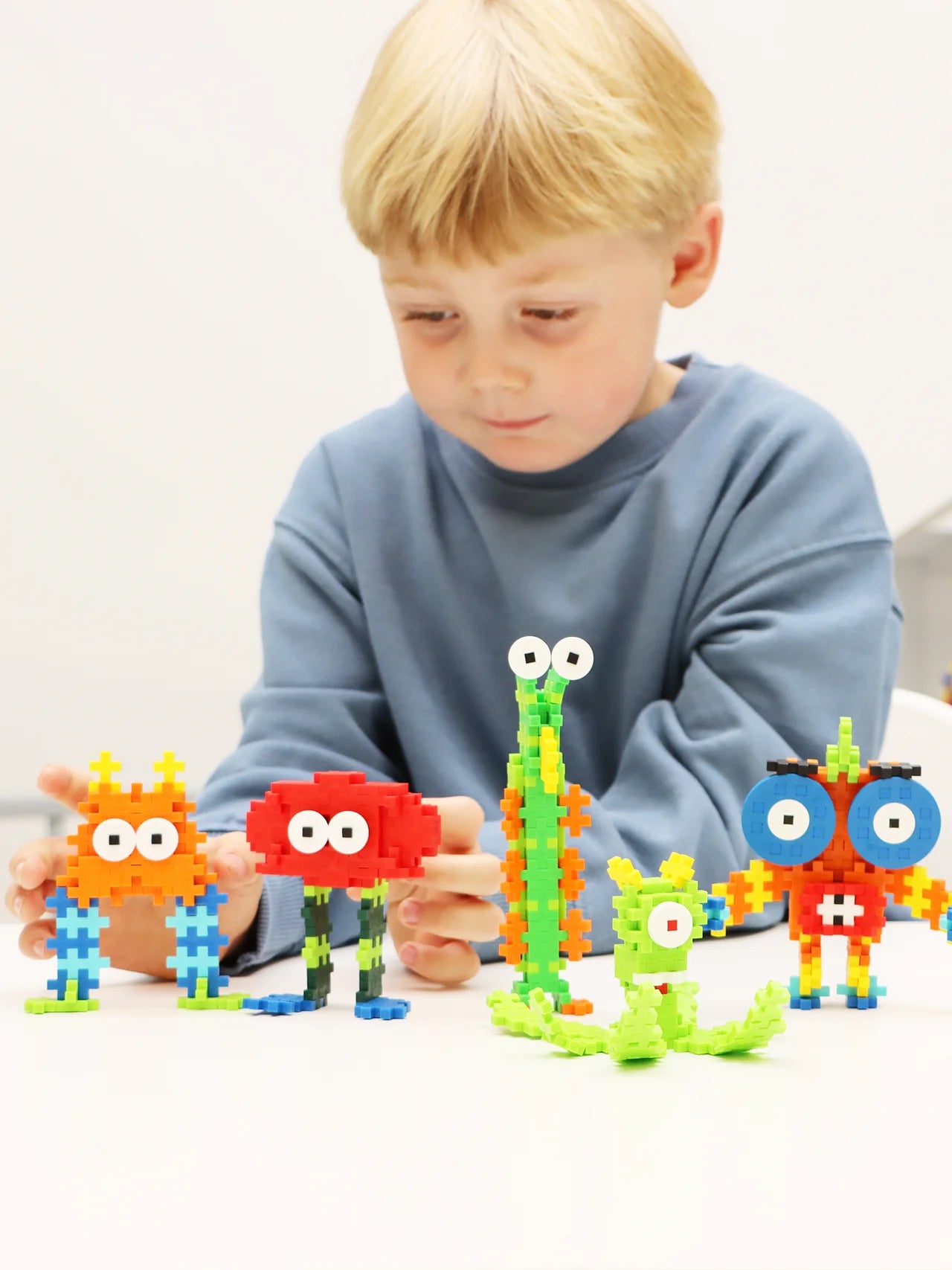 Plus-Plus Learn To Build Creatures